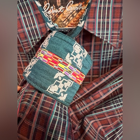 Classic Fit Plaid Flip Cuff Embroidered Button-Up | Robert Graham | Men’s Large - Picture 9 of 17
